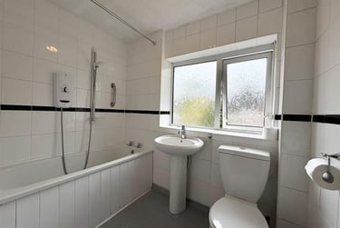 3 bed house, The Glen, Clifton, Nottingham, NG118BQ - Image 8